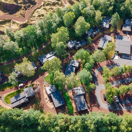 Hotel - Lodges De Lemptegy Saint-Ours  Bagian luar foto