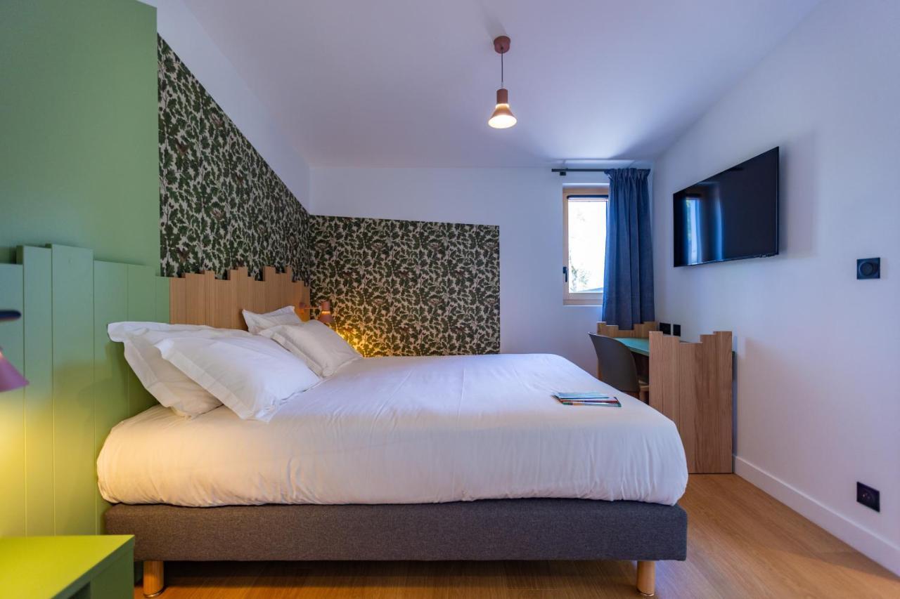 Hotel - Lodges De Lemptegy Saint-Ours  Bagian luar foto