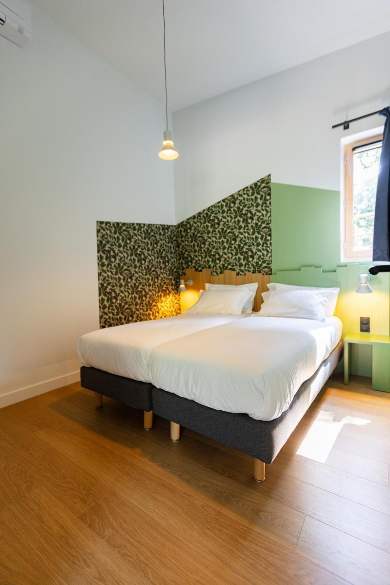 Hotel - Lodges De Lemptegy Saint-Ours  Bagian luar foto